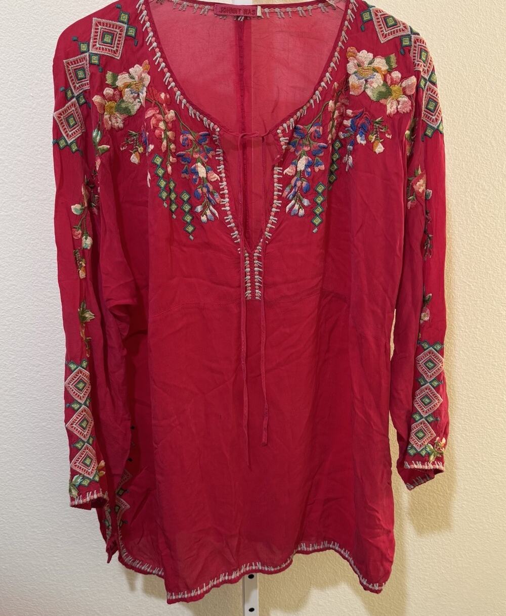 Johnny Was Red Embroidered Cupra Rayon Tunic Sz 2X